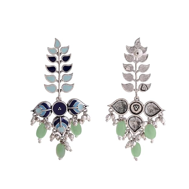 Silver leaf drop earrings with elegant detailing