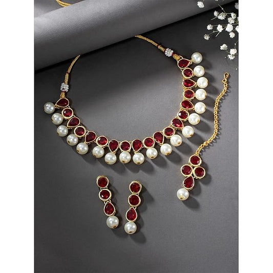 Kundan Jewellery Set in Traditional Kundan and Pearl Choker Necklace with Earrings and Maang Tikka Jewellery Set for Women and Girls