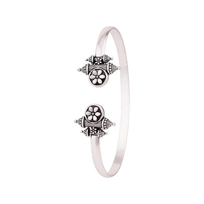 Vintage Style Bracelets Classic Oxidised Silver Design