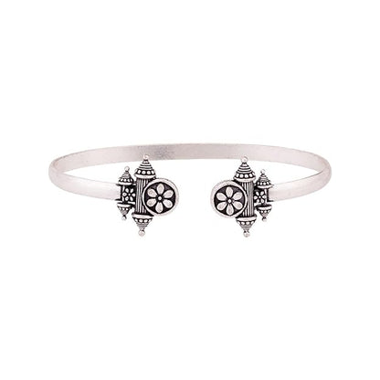 Vintage Style Bracelets Classic Oxidised Silver Design