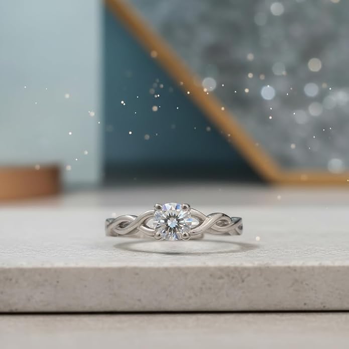 Engagement Rings for Women in Pure Silver Solitaire Modern Adjustable Design