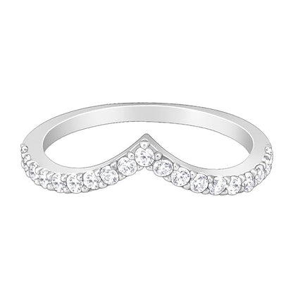 Classic Solitaire Engagement Ring in 925 Sterling Silver Elegant Design