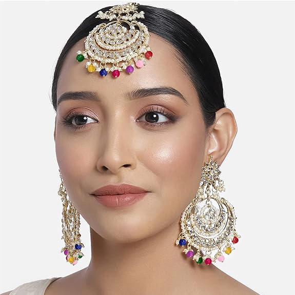 Mang Tikka for Women in Traditional Rhodium Kundan & Pearl Earring Set Design
