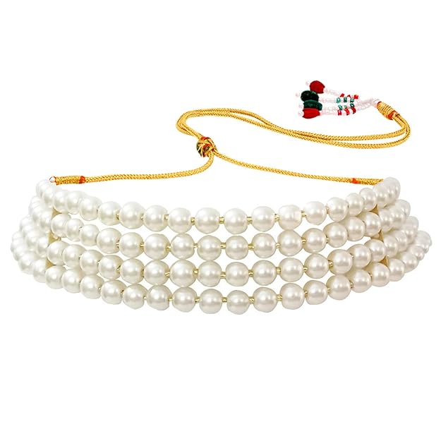 Maharani necklace with royal traditional Indian design