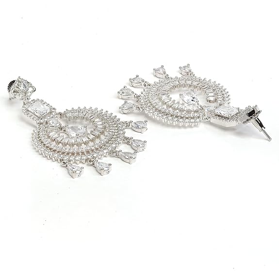 Diamond Shape Maang Tikka in Rhodium Plated Stylish Shiny Round Design Earring Jewellery Set