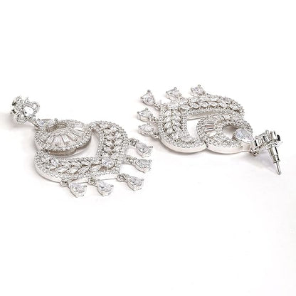 AD Mang Tika in Rhodium Plated Stylish Shiny Round Design Maang Tikka Earring Jewellery Set