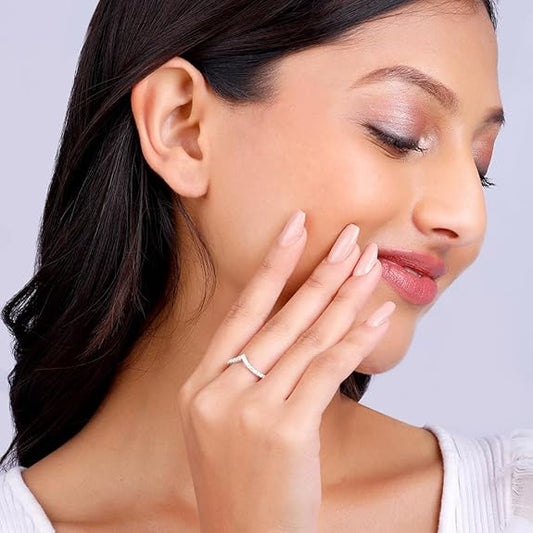 Classic Solitaire Engagement Ring in 925 Sterling Silver Elegant Design