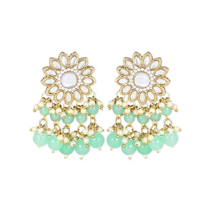 Kundan Choker Necklace Set in 18K Gold Plated Traditional Kundan Studded Pearl Hanging Choker Necklace Jewellery Set with Earrings and Maang Tikka