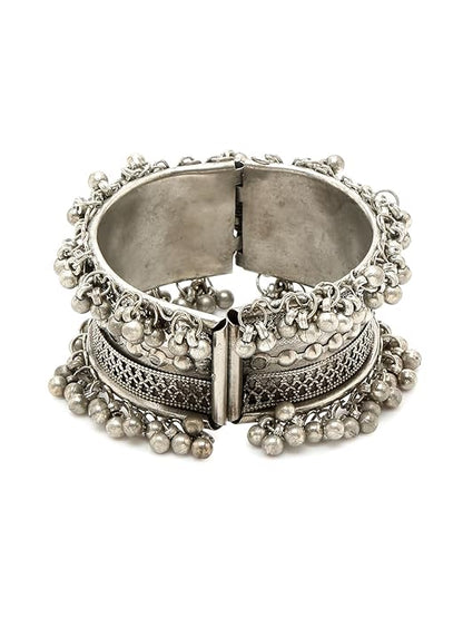 Oxidised bangles online India with handcrafted detailing
