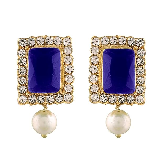 Pearl choker necklace with classic Indian styling