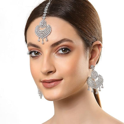 Small Diamond Maang Tikka in Rhodium Plated Stylish Shiny Round Design Earring Set
