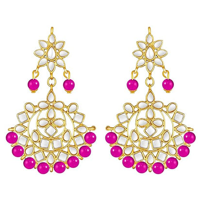 Kundan necklace with intricate ethnic craftsmanship
