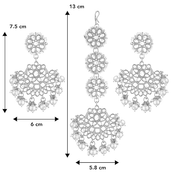 Kundan Mang Tika in Traditional Pearl Chandbali Earring Jewellery Set for Women