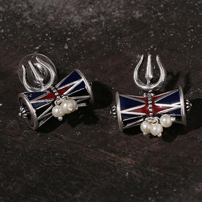 Oxidised Damru Trishul Silver Stud Earrings