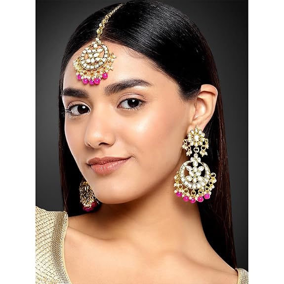 Mang Tikka for Women in Traditional Kundan & Pearl Earring Jewellery Set