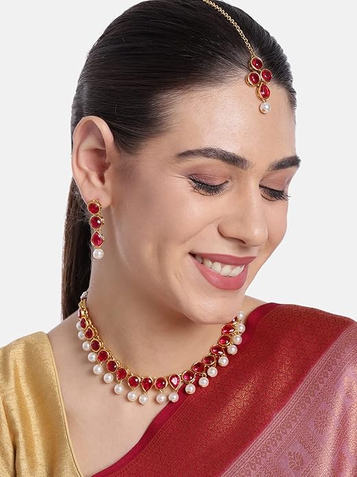 Kundan Jewellery Set in Traditional Kundan and Pearl Choker Necklace with Earrings and Maang Tikka Jewellery Set for Women and Girls