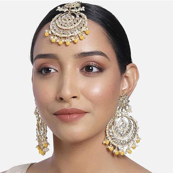 Mang Tikka for Women in Traditional Rhodium Kundan & Pearl Earring Set Design