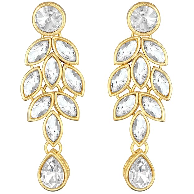 Pearl necklace and earring set with classic ethnic appeal