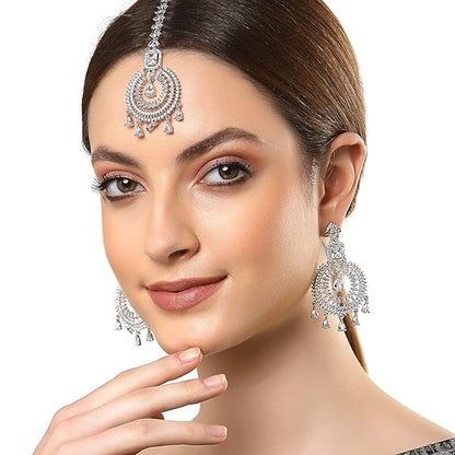 Diamond Shape Maang Tikka in Rhodium Plated Stylish Shiny Round Design Earring Jewellery Set