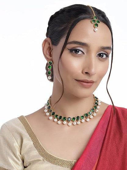 Kundan Jewellery Set in Traditional Kundan and Pearl Choker Necklace with Earrings and Maang Tikka Jewellery Set for Women and Girls