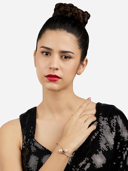 pearl-rose-gold-bracelet