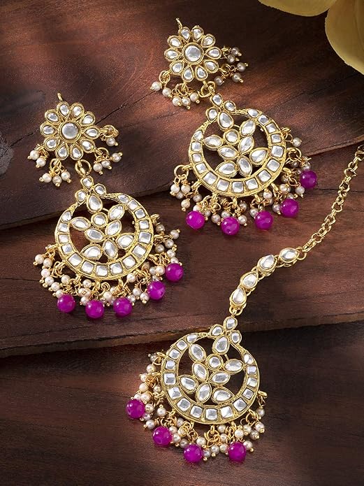 Mang Tikka for Women in Traditional Kundan & Pearl Earring Jewellery Set