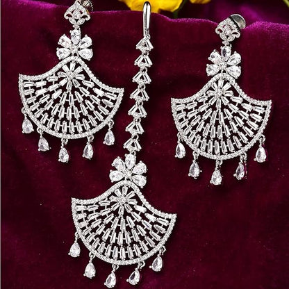 Diamond Head Jewelry in Rhodium Plated Stylish Shiny Round Design Maang Tikka Earring Set
