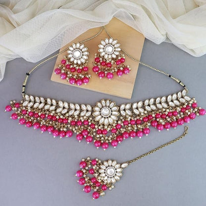 Kundan Choker Necklace Set in 18K Gold Plated Traditional Kundan Studded Pearl Hanging Choker Necklace Jewellery Set with Earrings and Maang Tikka