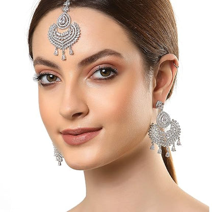 Small Diamond Maang Tikka in Rhodium Plated Stylish Shiny Round Design Earring Set