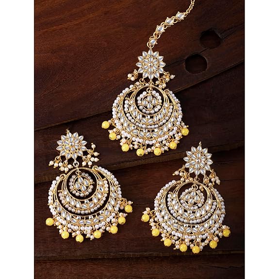 Mang Tikka for Women in Traditional Rhodium Kundan & Pearl Earring Set Design