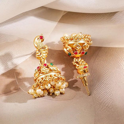 Gold temple jewellery set for marriage with traditional bridal design