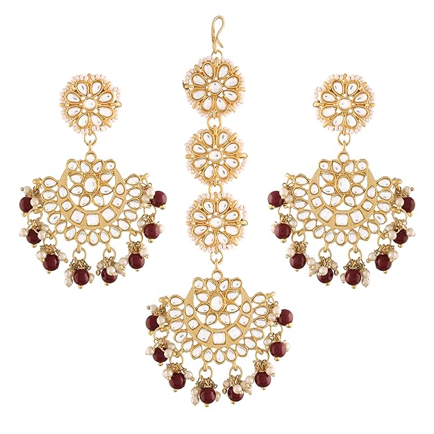 Dulhan Mang Tika in Gold Plated Traditional Kundan & Faux Pearl Chandbali Earring Set
