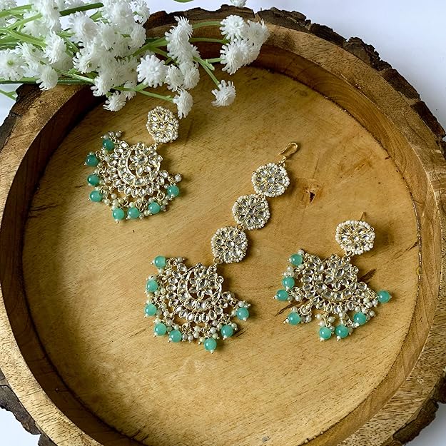 Dulhan Mang Tika in Gold Plated Traditional Kundan & Faux Pearl Chandbali Earring Set